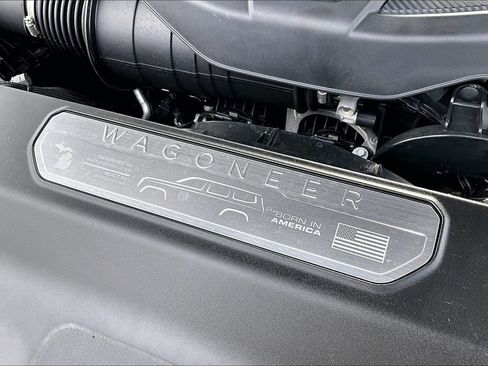 Used 2024 Jeep Wagoneer Series II w/ Flexible Seating Group RWD image 35
