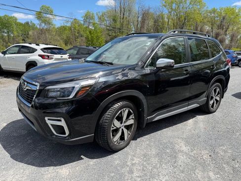 Used 2021 Subaru Forester Touring AWD/4WD image 3
