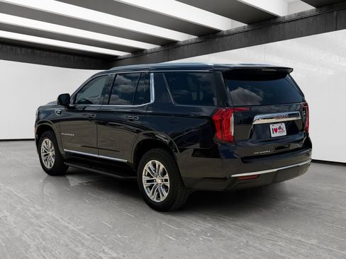 Used 2023 GMC Yukon SLT w/ SLT Premium Package RWD image 3