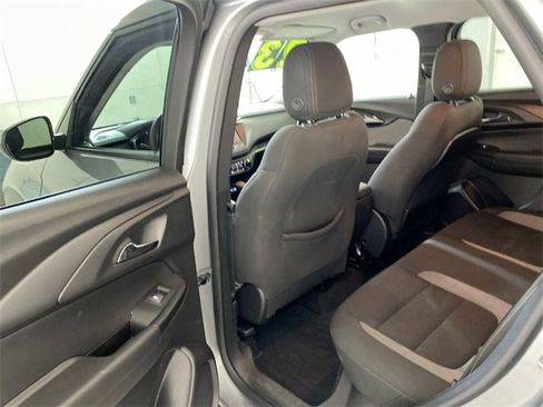 Used 2023 Chevrolet TrailBlazer LT image 29