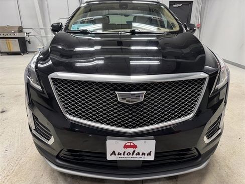 Used 2022 Cadillac XT5 Premium Luxury image 2