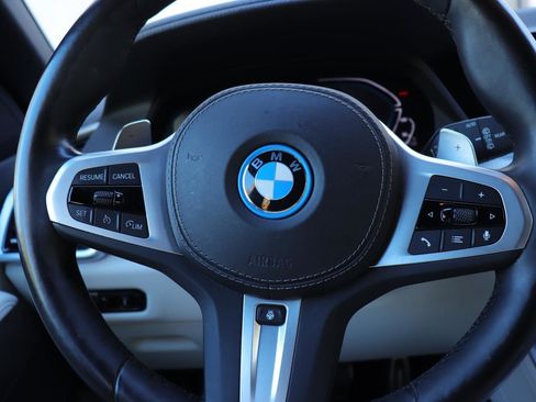 Used 2022 BMW X5 xDrive45e w/ M Sport Package image 33