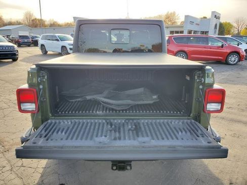 Used 2022 Jeep Gladiator Mojave w/ Cold Weather Group image 26