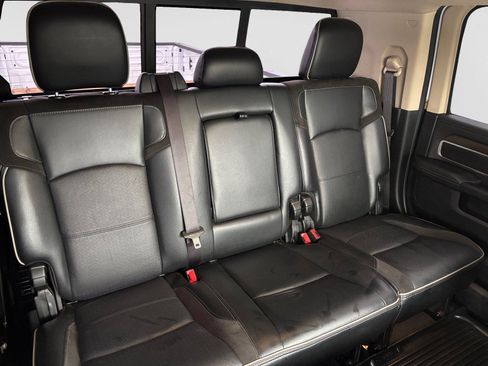 Used 2022 RAM 2500 Laramie AWD/4WD image 18