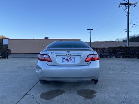 Used 2008 Toyota Camry LE image 25