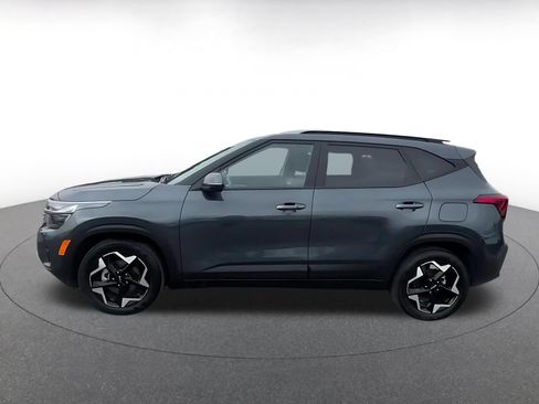 Used 2025 Kia Seltos S FWD image 9