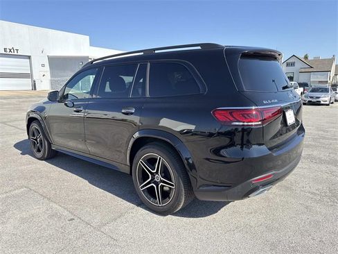 Used 2022 Mercedes-Benz GLS 450 GLS 450 image 2