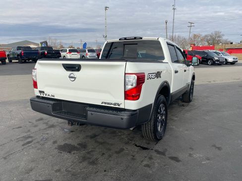 Used 2018 Nissan Titan PRO-4X w/ Pro-4x Utility Package image 5