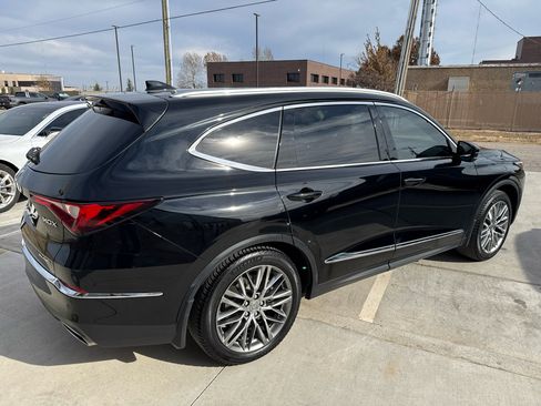 Used 2023 Acura MDX SH-AWD w/ Advance Package image 10