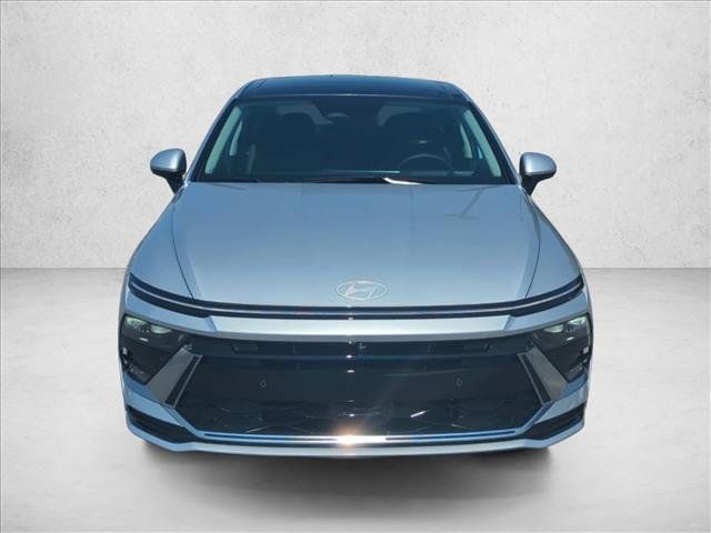 Certified 2025 Hyundai Sonata Limited FWD image 6