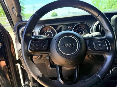 Used 2019 Jeep Wrangler Unlimited Sport S AWD/4WD image 20