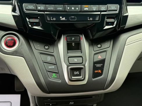 Used 2020 Honda Odyssey EX-L image 16