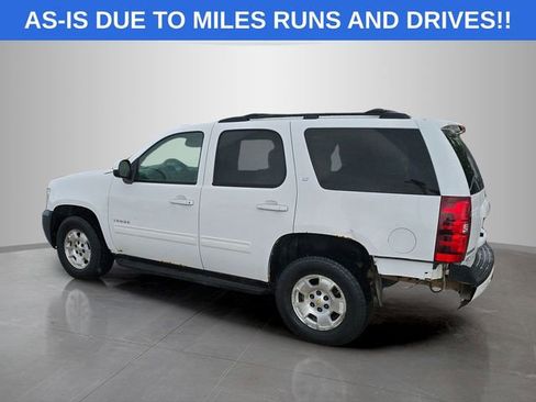 Used 2011 Chevrolet Tahoe LT w/ Luxury Package AWD/4WD image 9