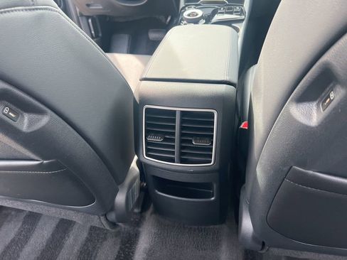 Certified 2025 Kia Sportage EX image 18