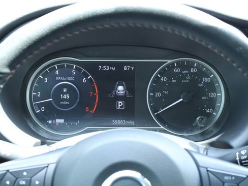 Used 2020 Nissan Kicks SR w/ SR Premium Package image 18