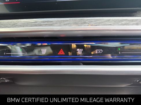 Certified 2024 BMW 760i xDrive w/ Executive Package AWD/4WD image 31