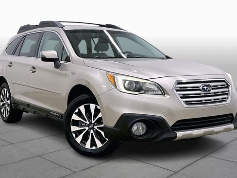 Used 2016 Subaru Outback 2.5i Limited image 2