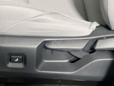 New 2026 Toyota Tacoma SR5 image 15