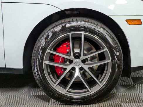 New 2026 Porsche Macan S AWD/4WD image 40