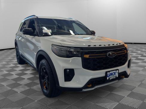 Used 2026 Ford Explorer Tremor w/ Tremor Ultimate Package AWD/4WD image 7