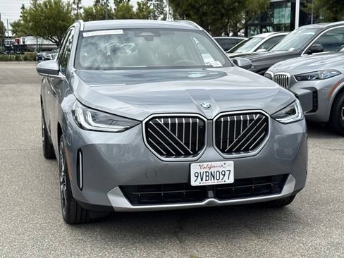 Used 2026 BMW X3 xDrive30i w/ Premium Package AWD/4WD image 5