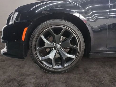 Used 2021 Chrysler 300 S w/ Popular Equipment Group RWD image 9