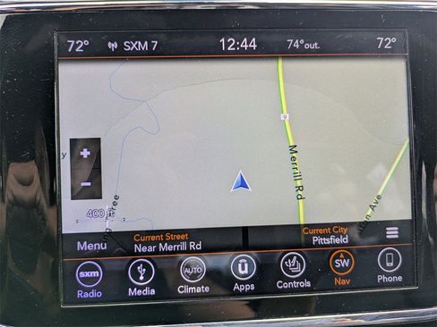 Used 2019 Jeep Grand Cherokee Limited image 25