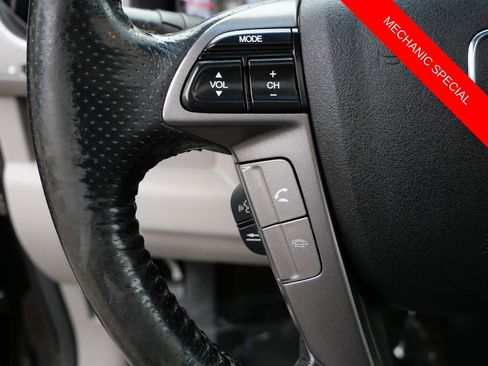 Used 2013 Honda Pilot Touring image 18