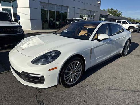 Used 2021 Porsche Panamera 4 Executive AWD/4WD image 2
