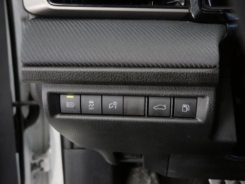 Certified 2025 Toyota Camry SE image 27