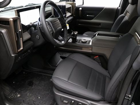 New 2024 GMC Hummer EV 2X w/ Extreme Off-Road Package image 11