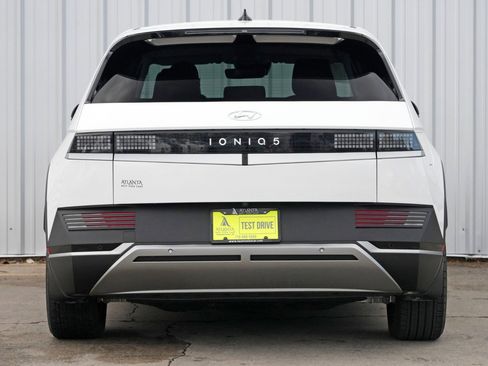 Used 2024 Hyundai Ioniq 5 SEL image 10