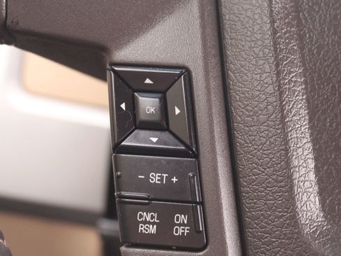 Used 2012 Ford F150 Lariat w/ Lariat Plus Pkg AWD/4WD image 27