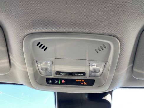 Used 2024 Chevrolet Malibu LT image 23