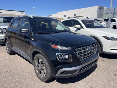Used 2022 Hyundai Venue SEL