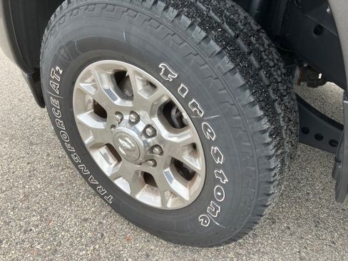 Used 2024 RAM 2500 Laramie w/ Safety Group AWD/4WD image 11