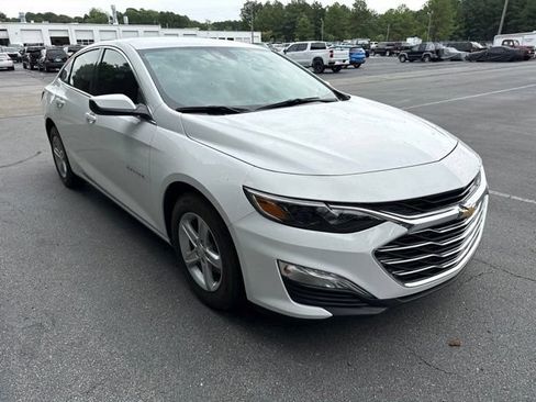 Used 2025 Chevrolet Malibu LS FWD image 7