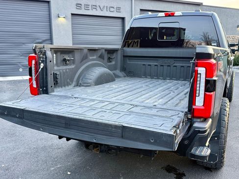 Used 2023 Ford F350 Platinum image 8