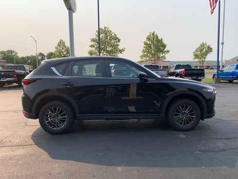 Used 2017 MAZDA CX-5 Sport AWD/4WD image 2
