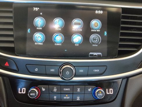 Used 2018 Buick LaCrosse Essence image 25