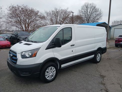 Used 2023 Ford E-Transit Base image 1
