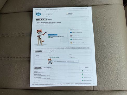 Used 2016 Chrysler Town & Country Touring w/ Driver Convenience Group image 49