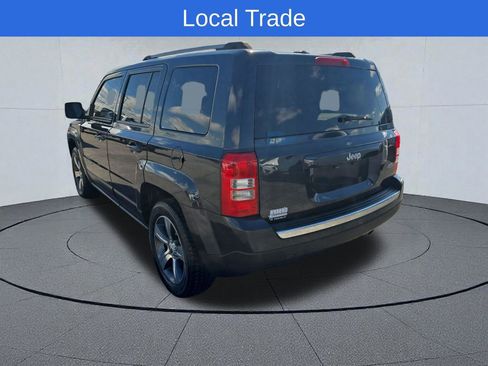 Used 2016 Jeep Patriot High Altitude FWD image 3