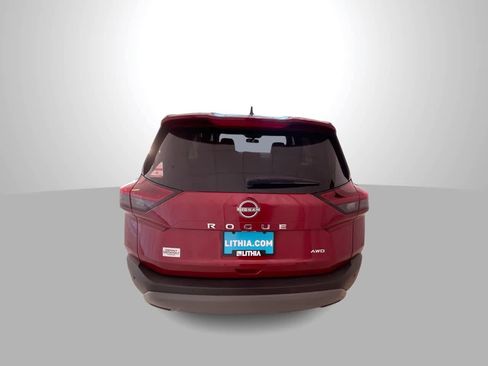 Used 2023 Nissan Rogue S AWD/4WD image 7