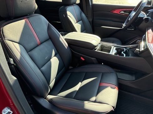 Used 2024 Chevrolet Traverse RS w/ LPO, Floor Liner Package image 34