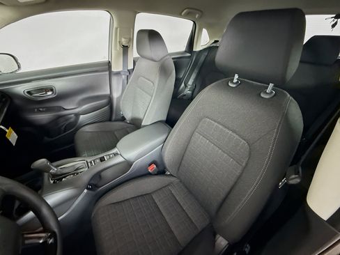 New 2026 Honda HR-V LX image 24