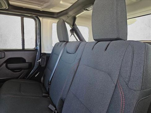New 2026 Jeep Wrangler Unlimited Rubicon AWD/4WD image 15