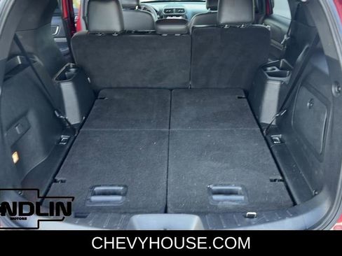Used 2019 Ford Explorer XLT w/ Equipment Group 202A FWD image 50