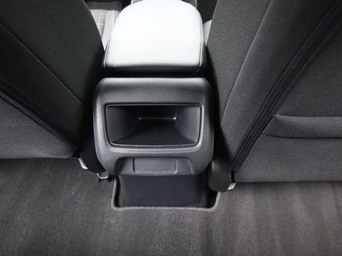 Used 2025 Honda HR-V LX image 27