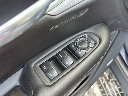 Used 2021 Cadillac XT5 Premium Luxury w/ Platinum Package image 30